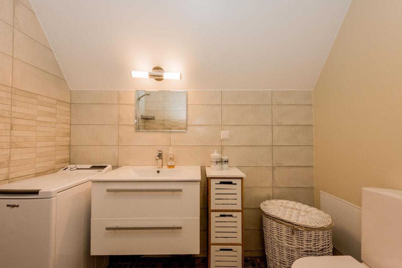 Karjamaa Apartment - Garden, Free Parking, Air Conditioning 페르누 외부 사진